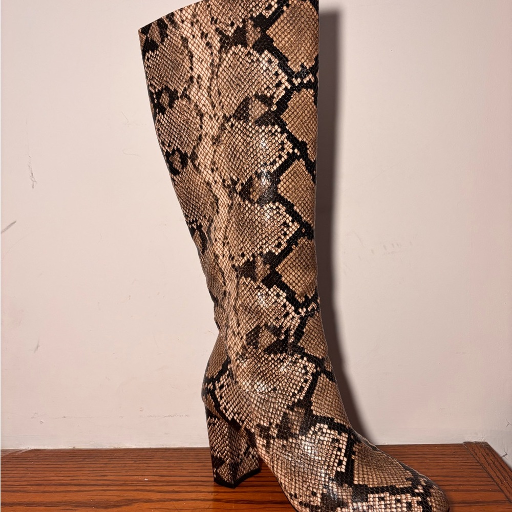 Snakeskin Pattern Knee-High Boots